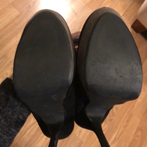 Platform Mary Janes 8/9 Black - Picture 7 of 7